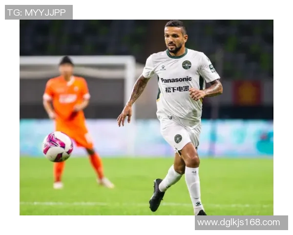 成都网球队以82分领跑挑战赛积分榜展现强劲实力与团队合作精神