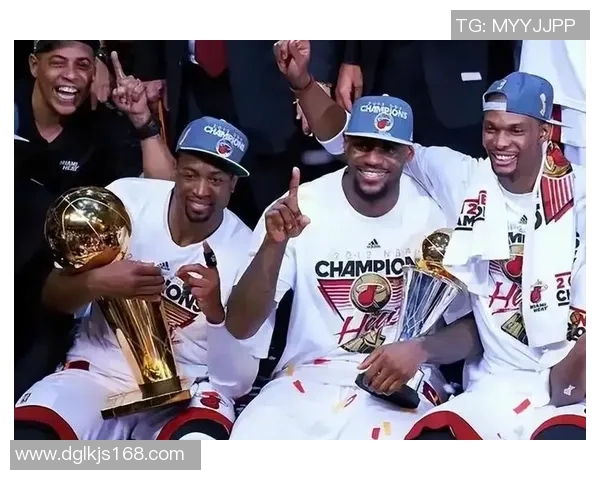 2013年热火与骑士的巅峰对决回顾与精彩瞬间分析